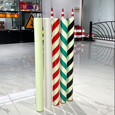 Bom preço Auto-aderente PVC fotoluminescente imprimível luminoso brilho luminescente no filme escuro para decoração on-line